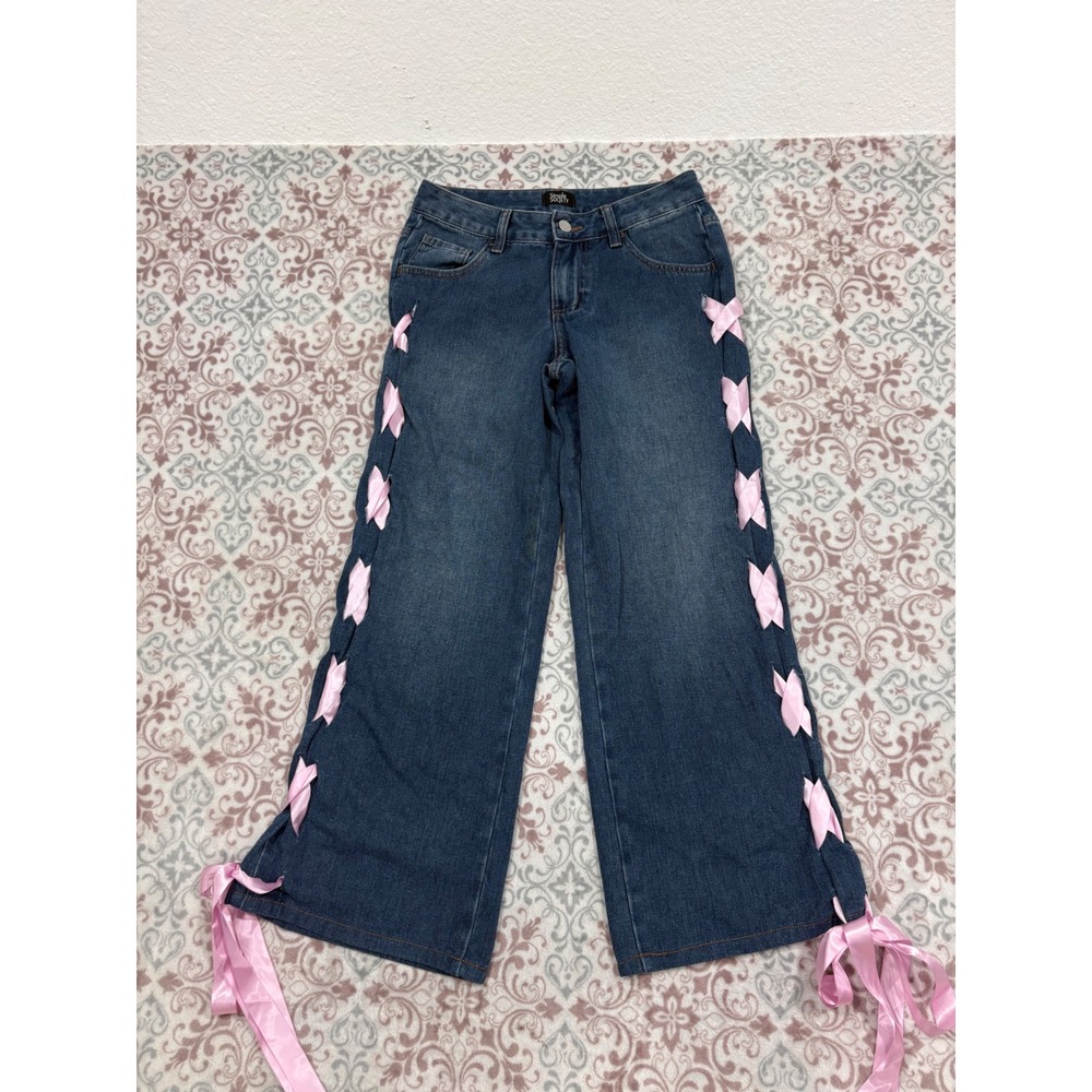 Simple Society Wide Leg Jeans Medium Wash Pink Ribbon Lace Up Side 0/24